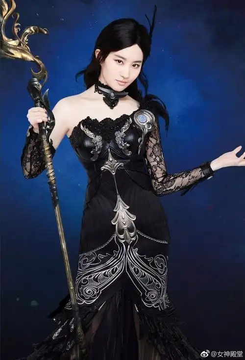 刘亦菲游戏代言大片,白色纯洁灵动,黑色冷艳神秘,魅力动人的小姐姐.