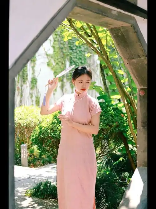 绍兴拍照  #鲁迅故里  #旗袍穿搭  #拍照姿势  #旗袍写真