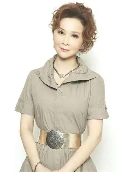 老电影《海霞》49年回看,阿洪嫂年过八旬状态好,六位演员已去世