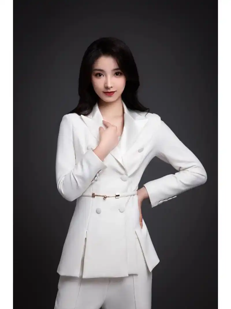 主持人形象照|拍到满意为止78 天真蓝真的太好了 每次去不论造型