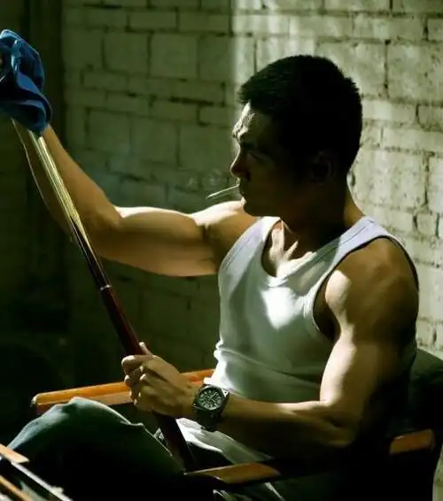 【图】邵兵肌肉照合集 《麻辣变形计》收获人气口碑