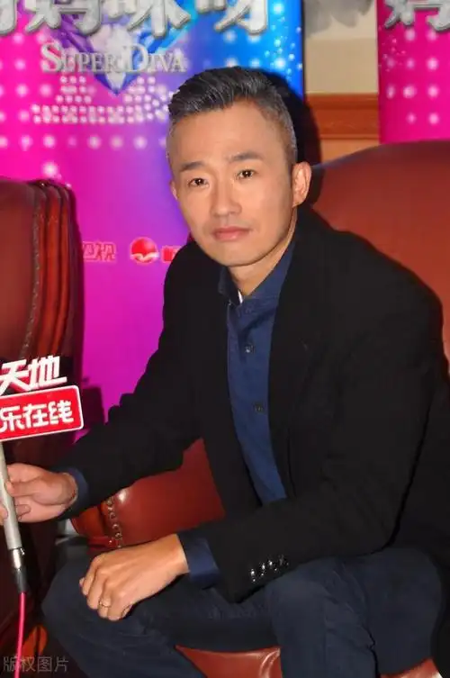 曝主持人程雷因肝病去世年仅51岁本尊晒合影回应近况被曝光