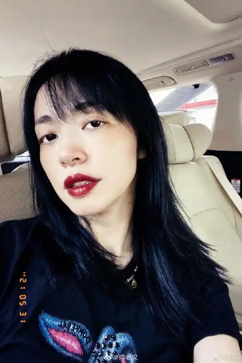 姚晨刘海造型##姚晨素颜自拍