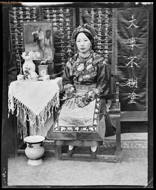 老外镜头下民国时代脸孔3_老照片图库_历史千年