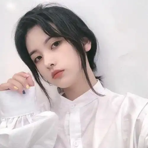 非常个性的女生头像