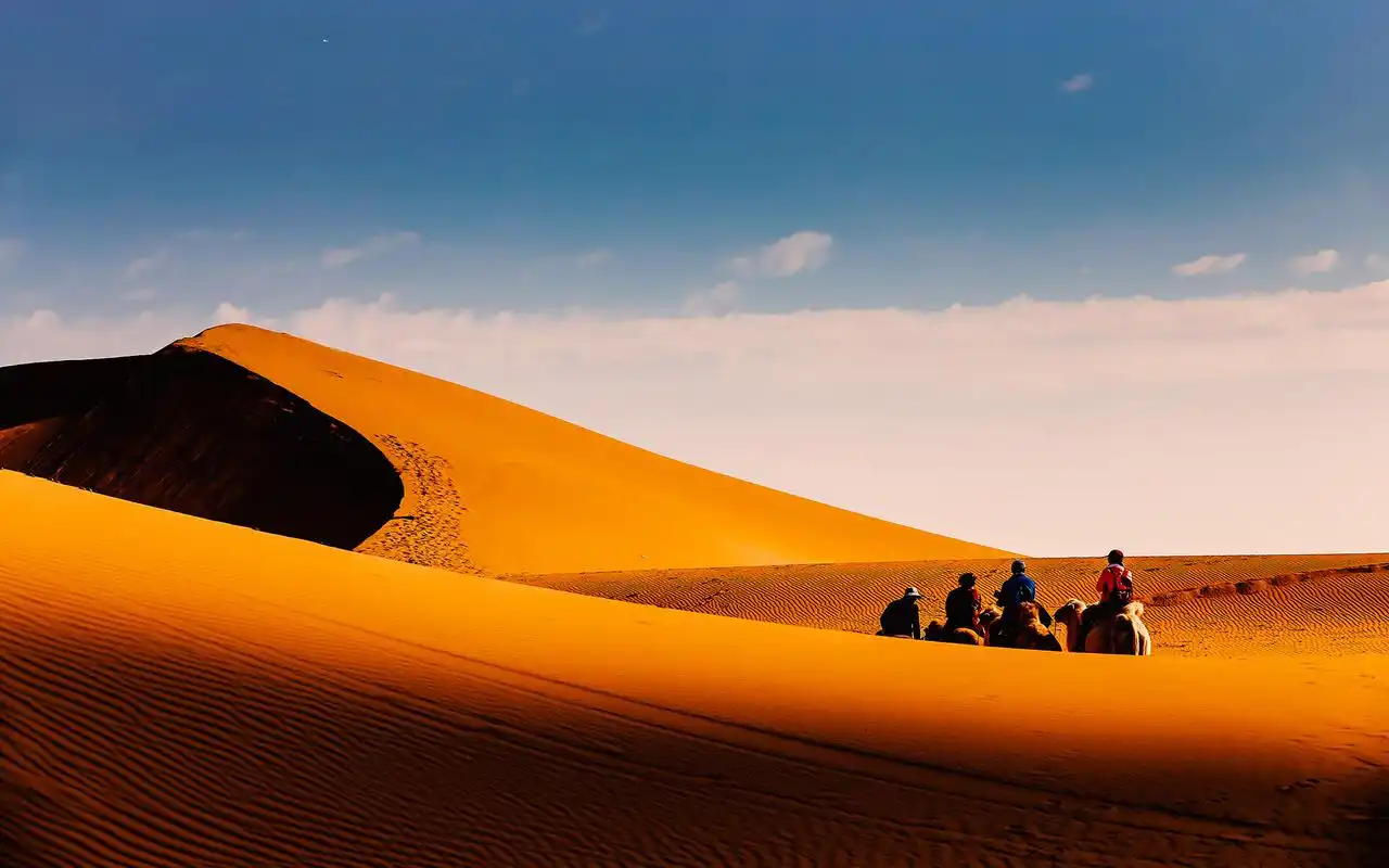 腾格里沙漠优美自然风景图片桌面壁纸高清大图预览1920x1200_风景壁纸