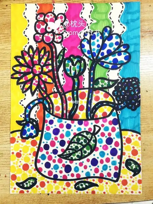 创意儿童线描彩色画