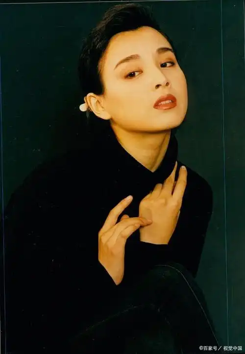 赵明明:曾是古装美女和封面女郎,为女儿放弃事业,淡出娱乐圈