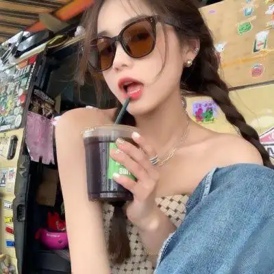 网红清纯女生头像图片