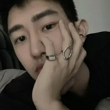 颜值高的男生正脸头像(16张)