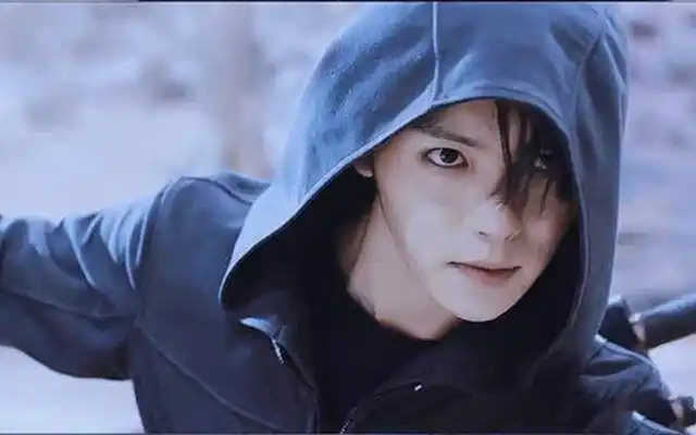 终极笔记张起灵为什么从陨玉出来后受重伤还失忆了呢