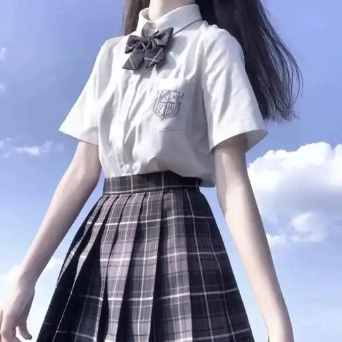 女生头像|少女心爆棚的软妹头像 jk系列 - 知乎