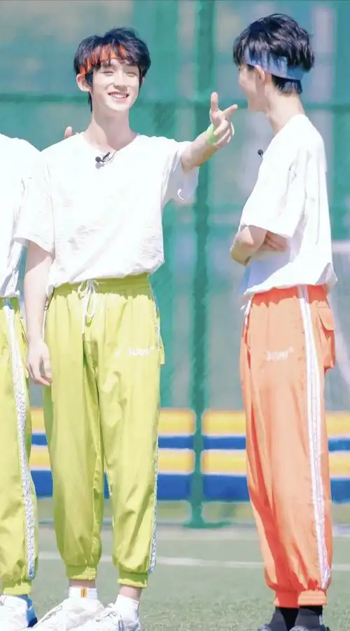 时代少年团马嘉祺丁程鑫祺鑫更多