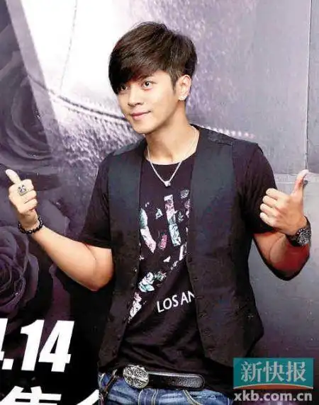 罗志祥新快报讯 记者 贺雅佳 报道 有"亚洲舞王"之称的罗志祥[微博]4