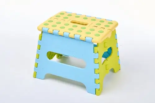 塑料可折叠凳子 浴室小板凳 儿童成人户外便携式方形折叠凳18cm高