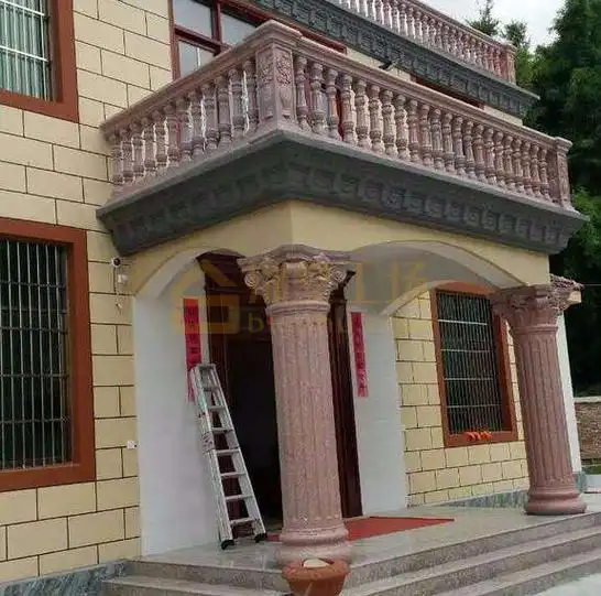 与别墅外墙,这样的设计造价低,施工简单,颜色搭配也不需要另外设计