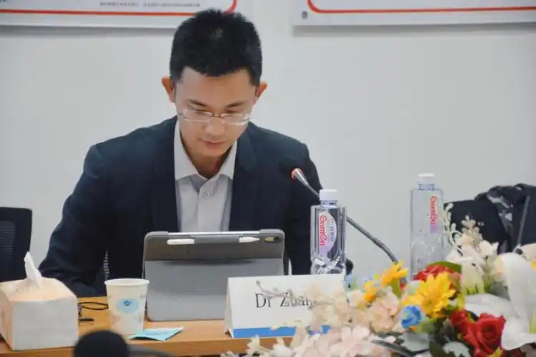 人文和社会科学学院副教授张迪以"人类辅助生殖技术法律与伦理治理