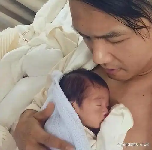 钟汉良的隐婚妻子谢易烨,知名设计师,不老男神背后的贤内助