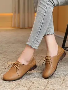 子四季春秋软皮平底单鞋女鞋女软底休闲真皮鞋2022新款大码妈妈鞋