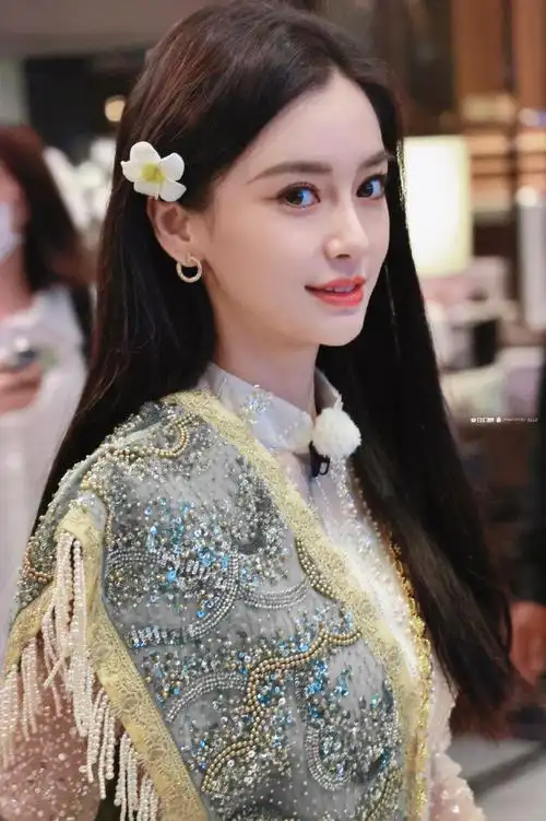 angelababy泰国跑男路透##angelababy冷脸