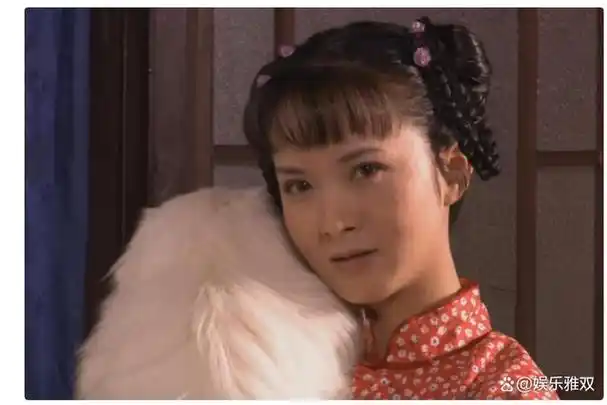 三刷《大宅门》:才知道二奶奶的狗只让香秀抱,到底意味着什么