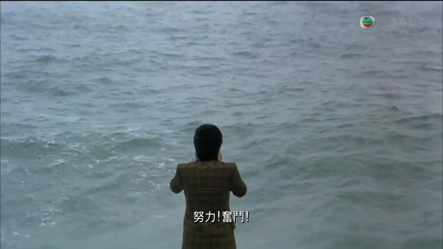 说出了多少男人的心酸与无奈,在以前那个年代比较容易打动一个女生了.