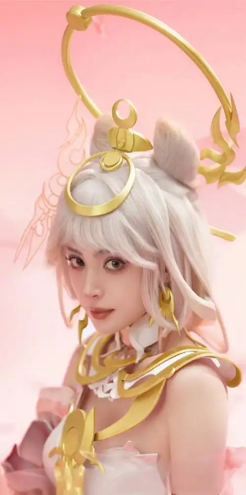 古力娜扎:如花似叶,红粉貂蝉