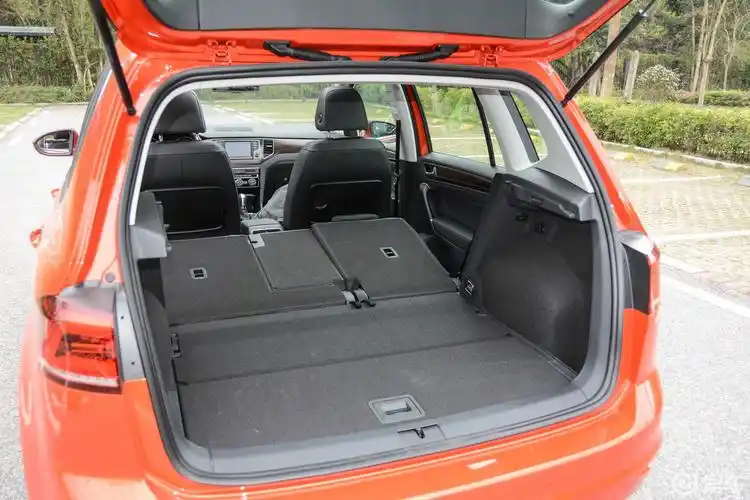 一汽-大众  高尔夫·嘉旅  2016款  2020款  2019款  2018款  2016款