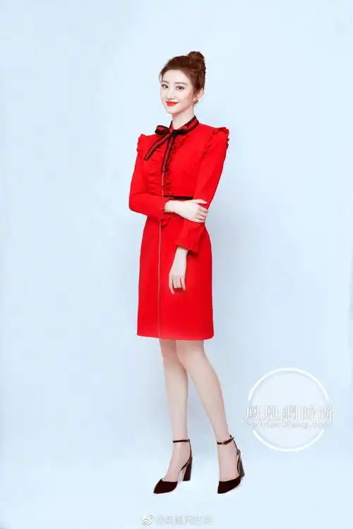 8177# 2018春晚景甜同款长袖蝴蝶结连衣裙女修身显瘦裙子韩版新款