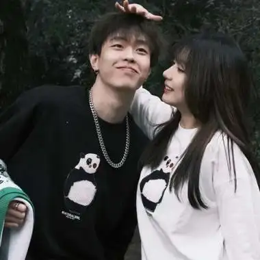 情侣头像一男一女情头单人真人超好看浪漫情侣高清头像图片大全