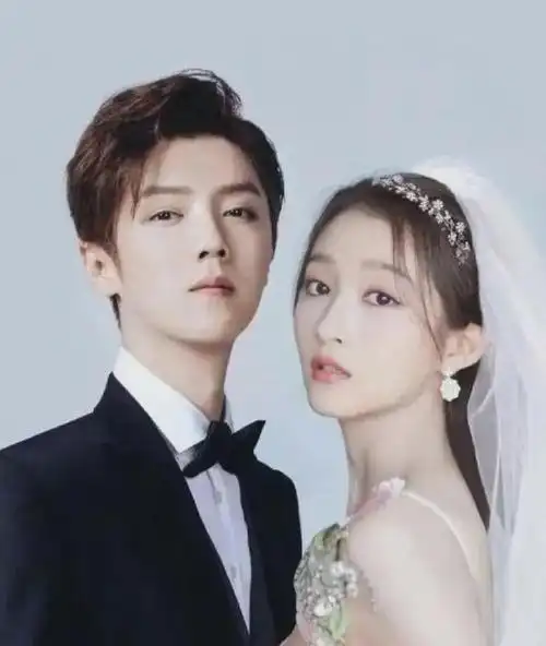 狗仔曝关晓彤鹿晗已领证鹿晗还曾多次为女方父母还债引热议