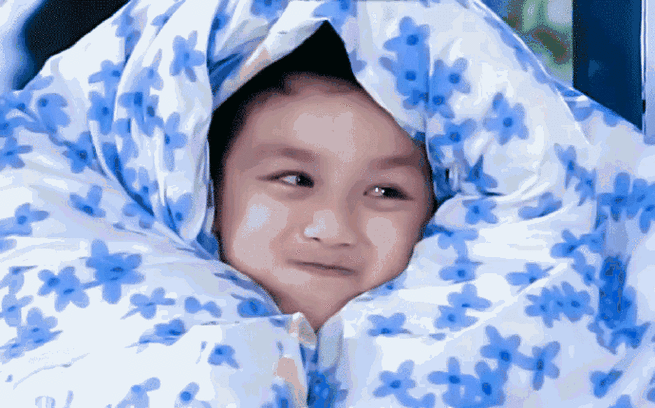 原来吴磊也是假笑男孩