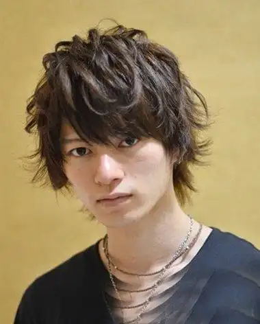 男生剪锅盖头纹理烫帅造型图片 2019男生烫头发炫出潮流时尚范_发型