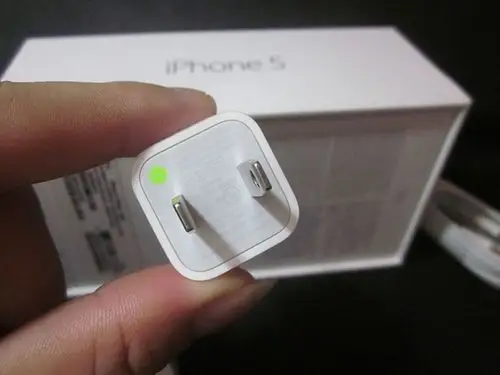 iphone4s iphone4充电器苹果4充电器数据线