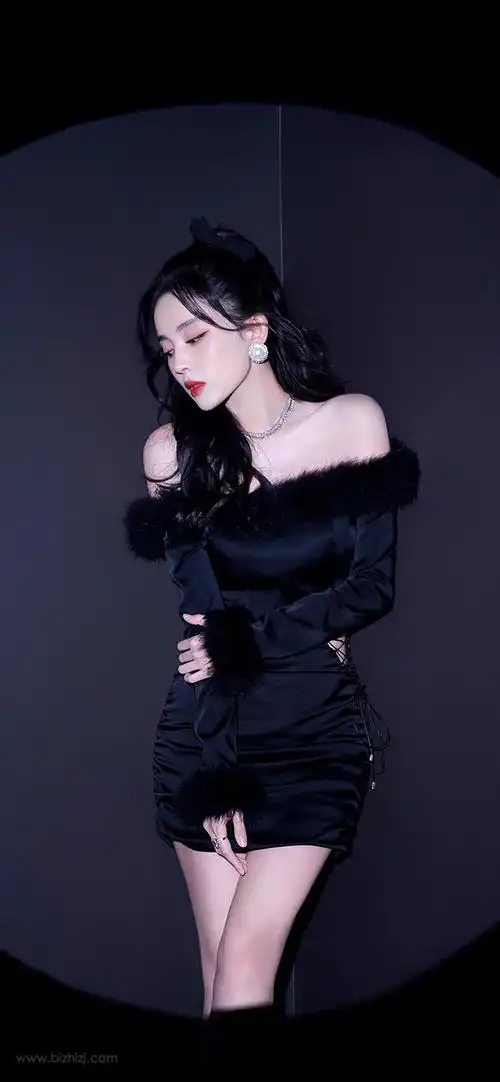 时间:2021-11-03浏览:(596)标签:古力娜扎格式:jpg热门壁纸标签郭禹晗