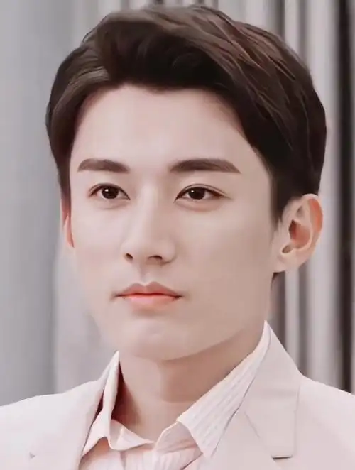 为什么他穿西装不像卖保险的?上帝到底给刘学义关了哪扇窗户啊