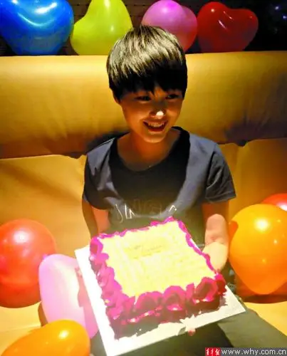 这个生日,李宇春圆话剧梦