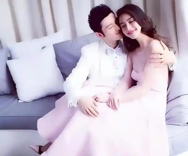 陈伟霆黄晓明接连沦陷事实证明杨颖才是真正的人间清醒