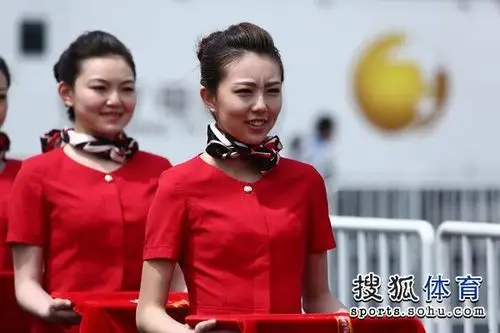 图文全运竞走颁奖礼仪小姐礼仪小姐