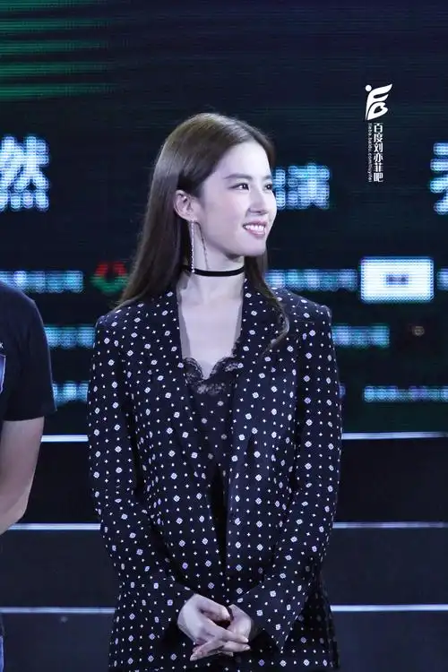 北京工体致青春演唱会 《刘亦菲》[2016.7.2]