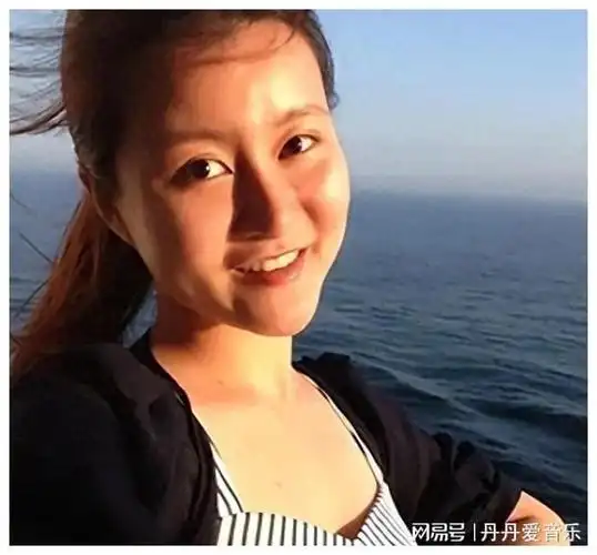 她是刀郎的前妻,女儿出生40天后失踪,33年后肠子都悔青