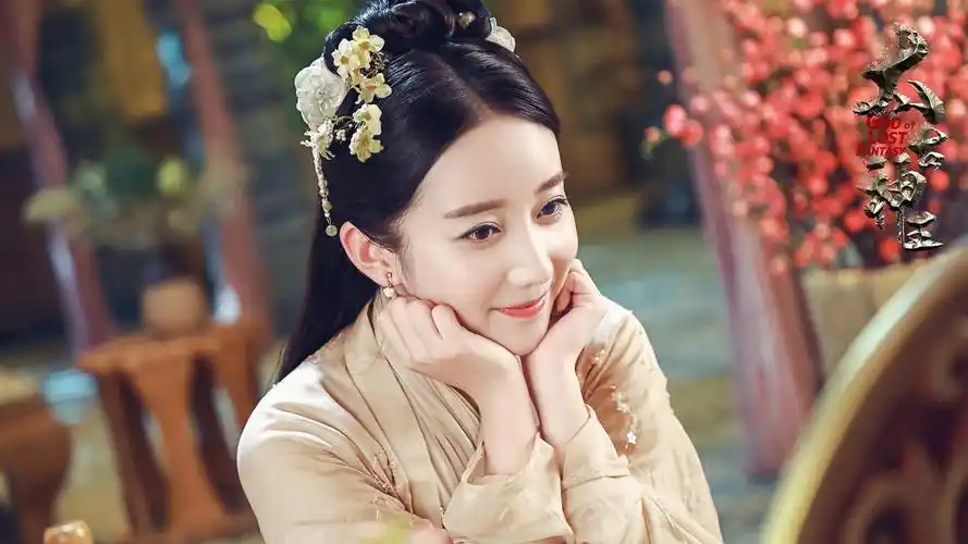 陈梦瑶太古神王对镜梳妆在线撩人低眉娇羞微表情到位