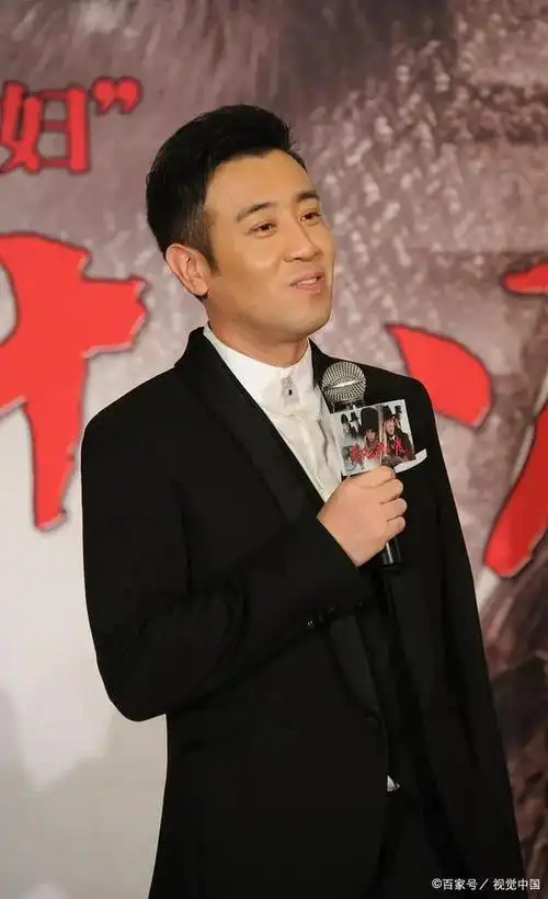 于和伟公开澄清我老婆不是杨童舒和王丽坤的关系也很清白