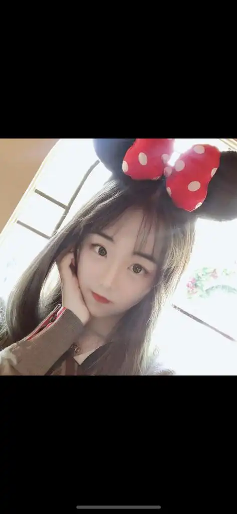 这个女的1-10颜值给多少分啊