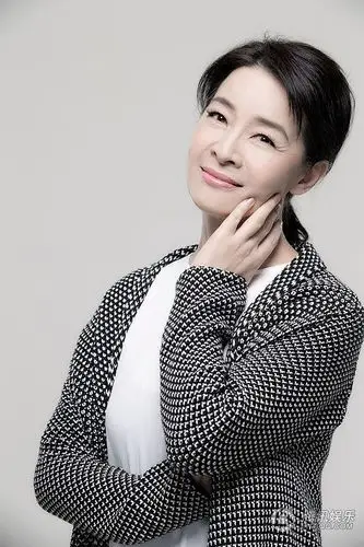 《女医明妃传》热播 顾艳黄轩再续前世母子缘