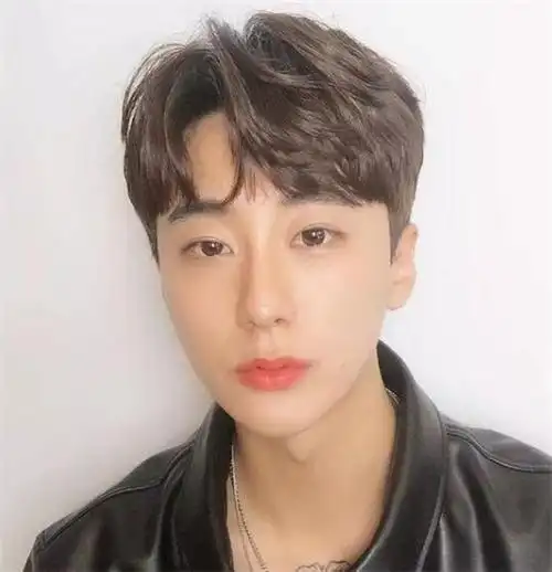 男生烫37分37分的发型应该怎么好看