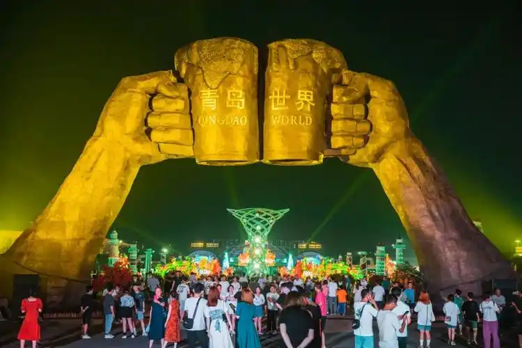 激扬活力海洋之都狂欢精彩宜人之城青岛国际啤酒节22日开幕