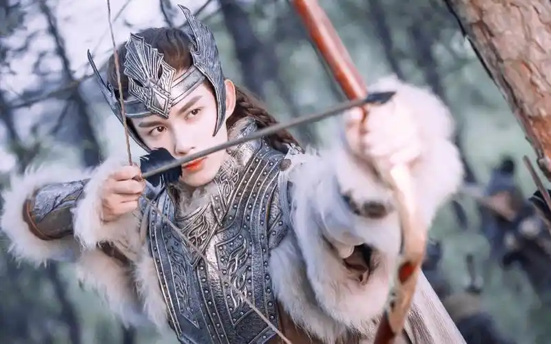 他怎么突然就长大了 | 吴磊阿诗勒隼 | 这种成熟的少年气太戳我了