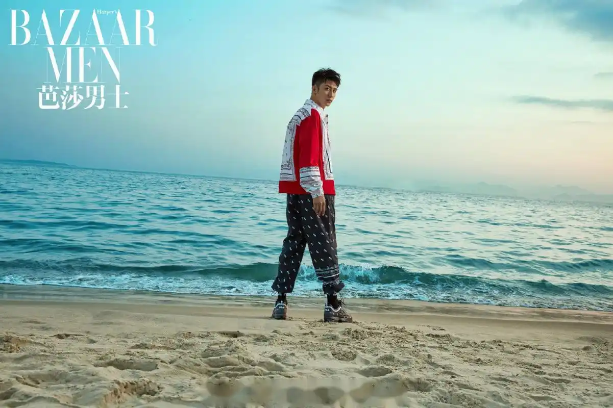 黄景瑜 《芭莎男士》四月刊封面大片,属于你的飞驰之旅[大侦探皮卡丘