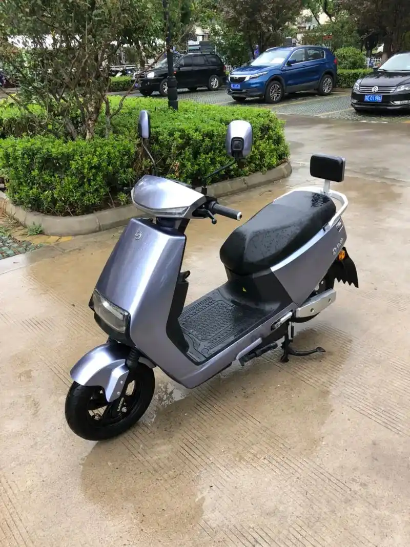 72伏金箭电动车转让.车子九成新,刚买半年,前后碟刹,满电续 - 抖音